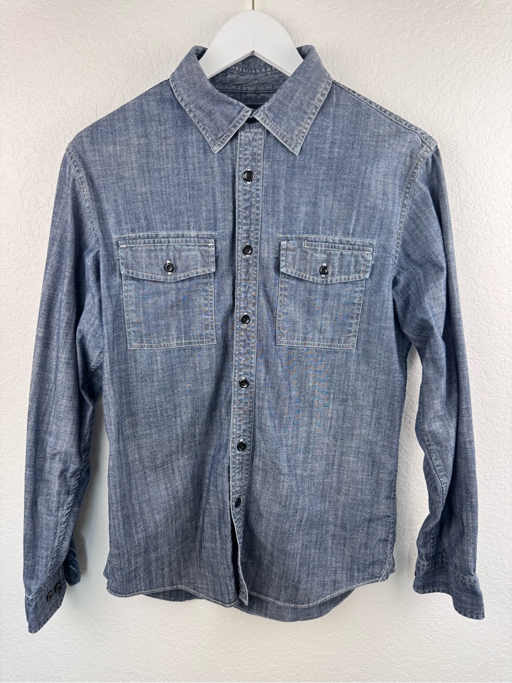 Banana Republic Men's Chambray Button-Down Shirt - Blue